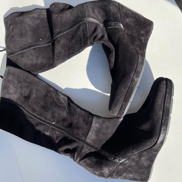 Prada  suede black boots zipper on the sides size 38 - Picture 6 of 8